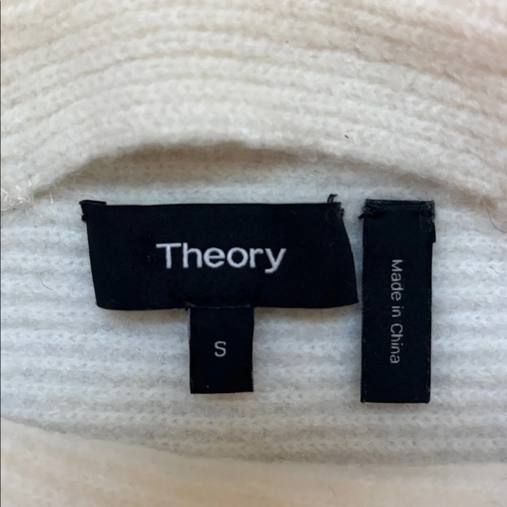 N/A theory cashmere